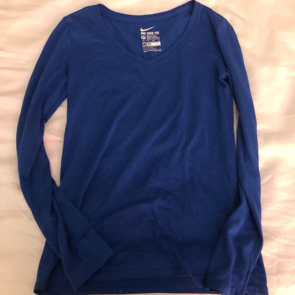 Blue long-sleeve Nike running shirt